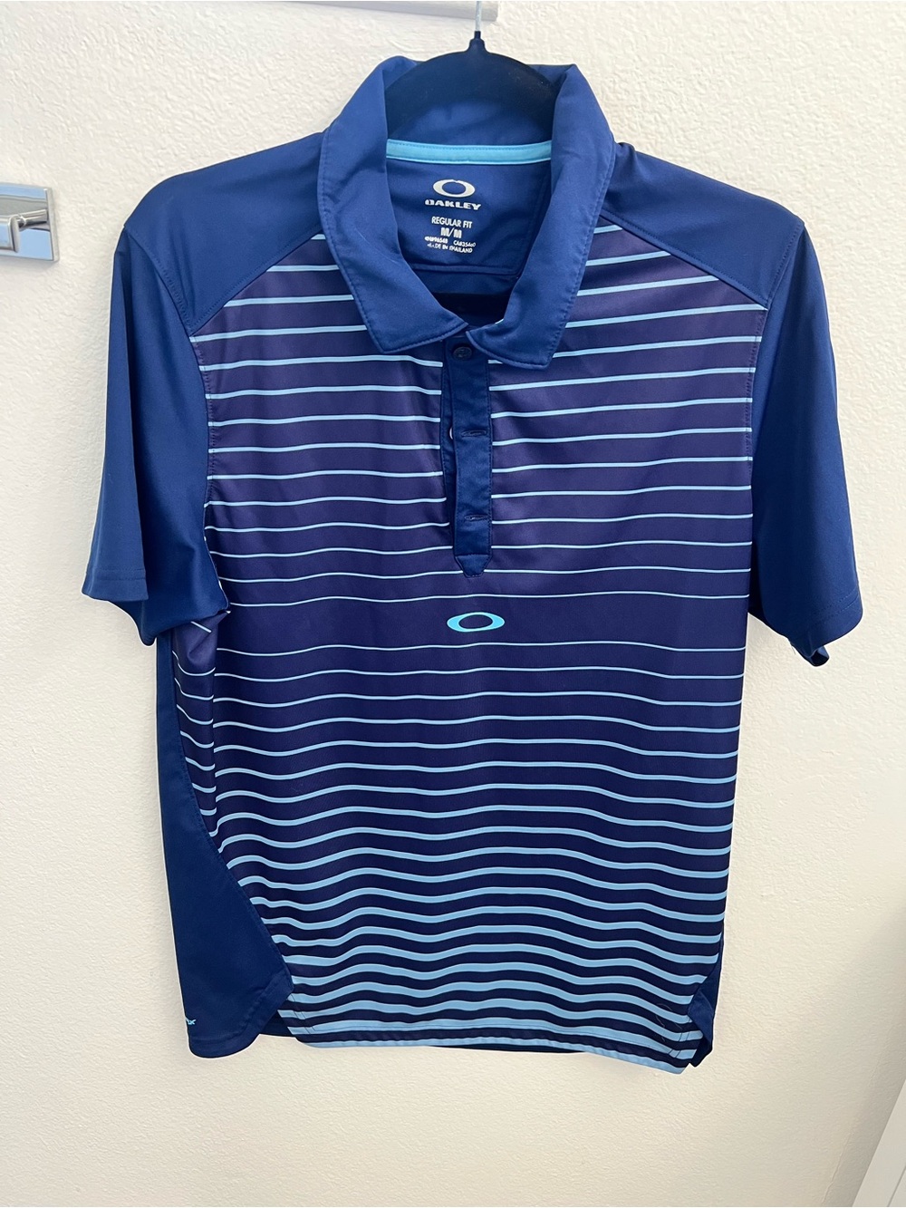 Oakley Men’s Golf Shirt